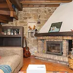 La Casita Azul *