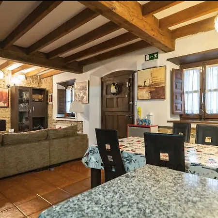 Сasa de vacaciones La Casita Azul Langreo